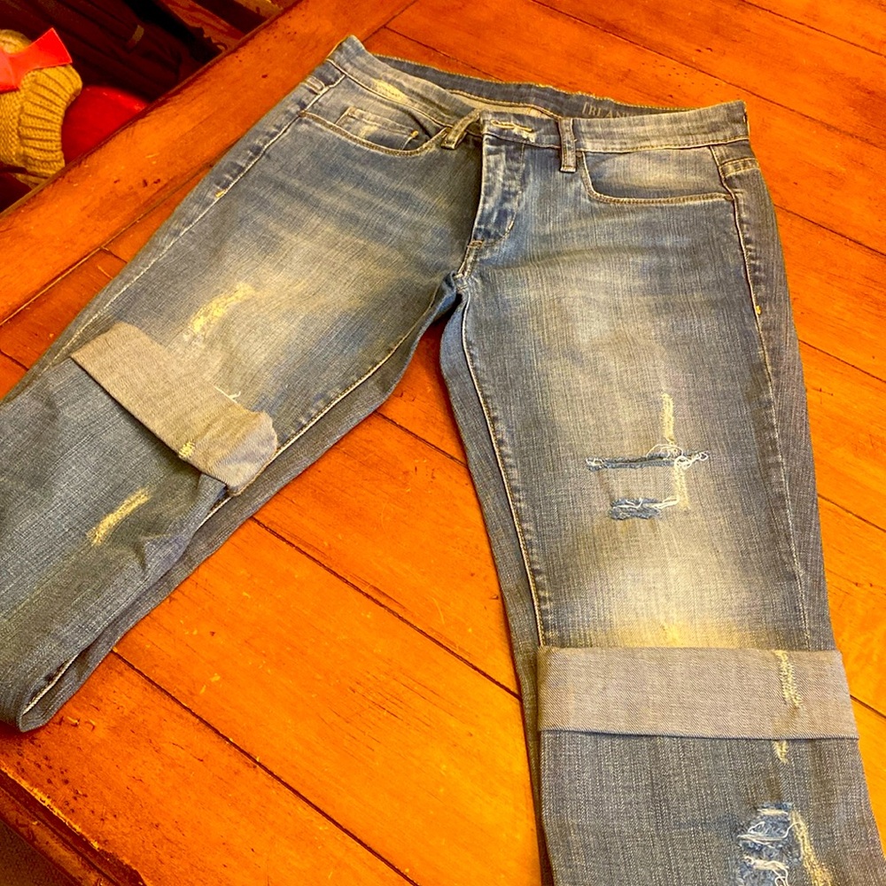 Light washed wide leg jeans